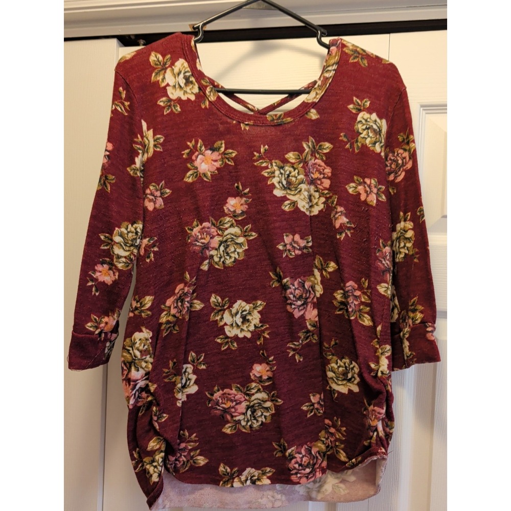 No Boundaries Women XL Maroon Floral Print 3/4 Sleeve Strappy Back Blouse Top